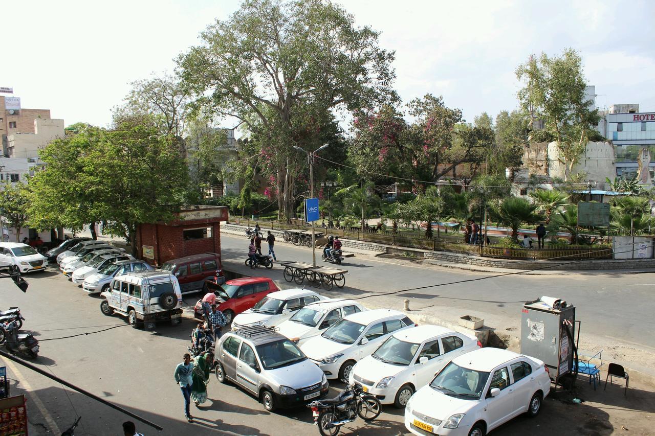 Hotel Payal Udaipur Esterno foto